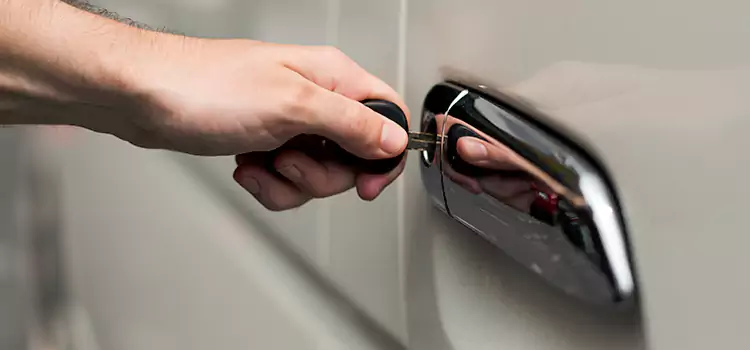 Why Choose Our Auto Locksmith Team in East Haven, CT?