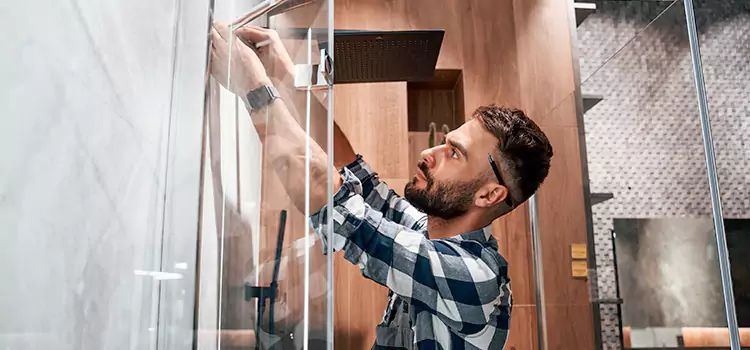 Replace Shower Doors with Frameless East Haven