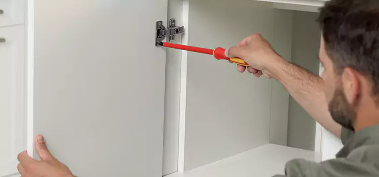 Screen Door Hinge Repair East Haven
